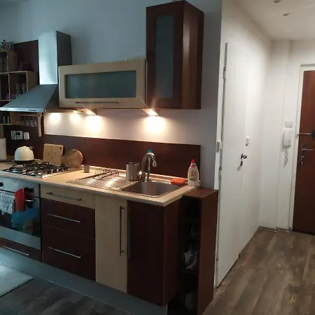 Pisqor Apartment - Self Check-In Bratislava Exterior photo