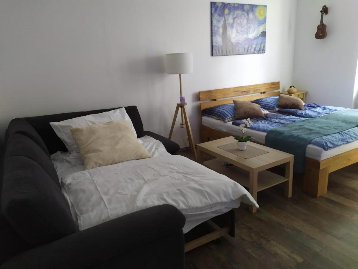 Pisqor - Self Check-in Apartment Bratislava